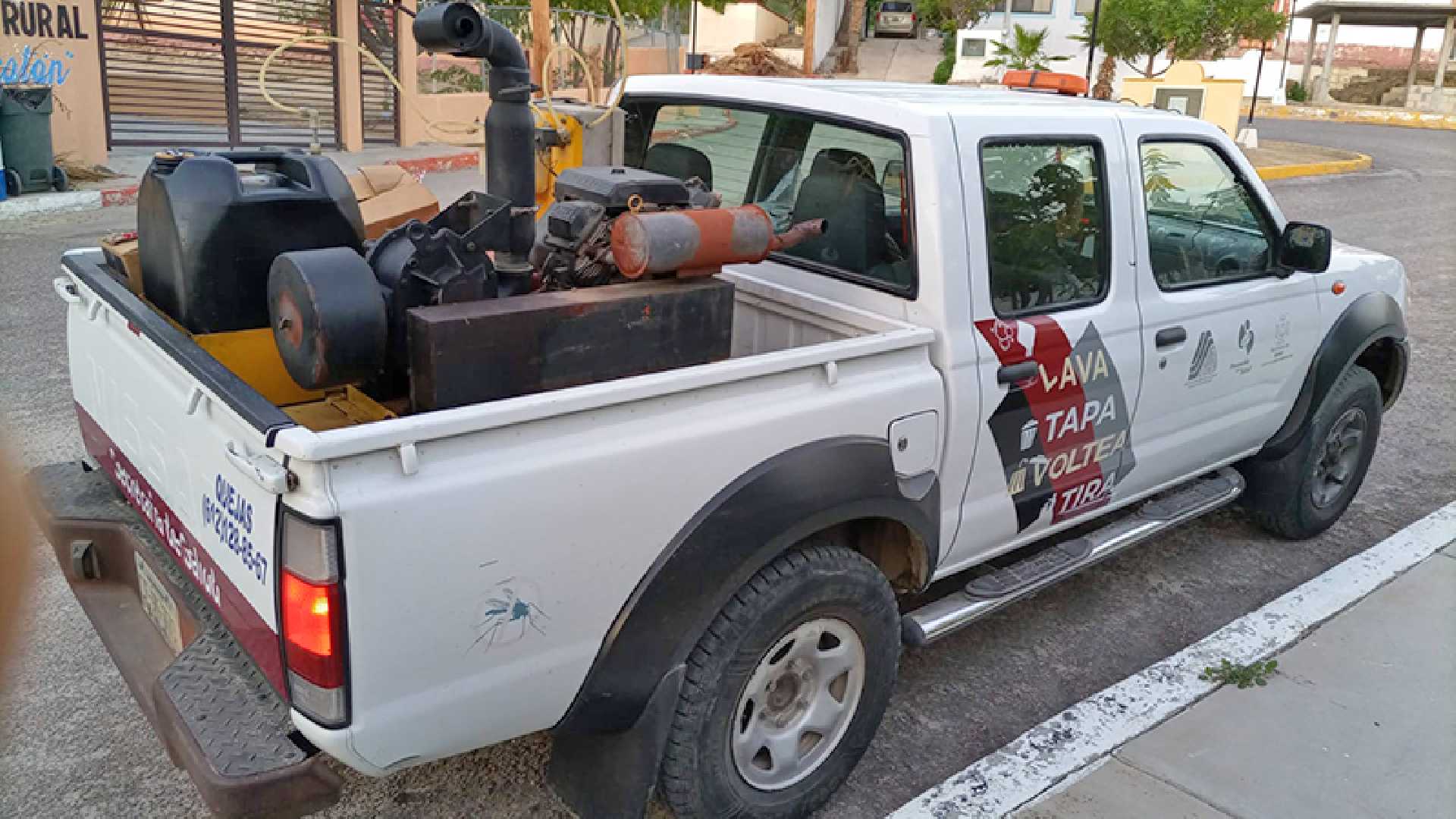 DESARROLLA GOBIERNO DE BCS UNA NUEVA JORNADA DE FUMIGACIONES EN COLONIAS DE CABO SAN LUCAS