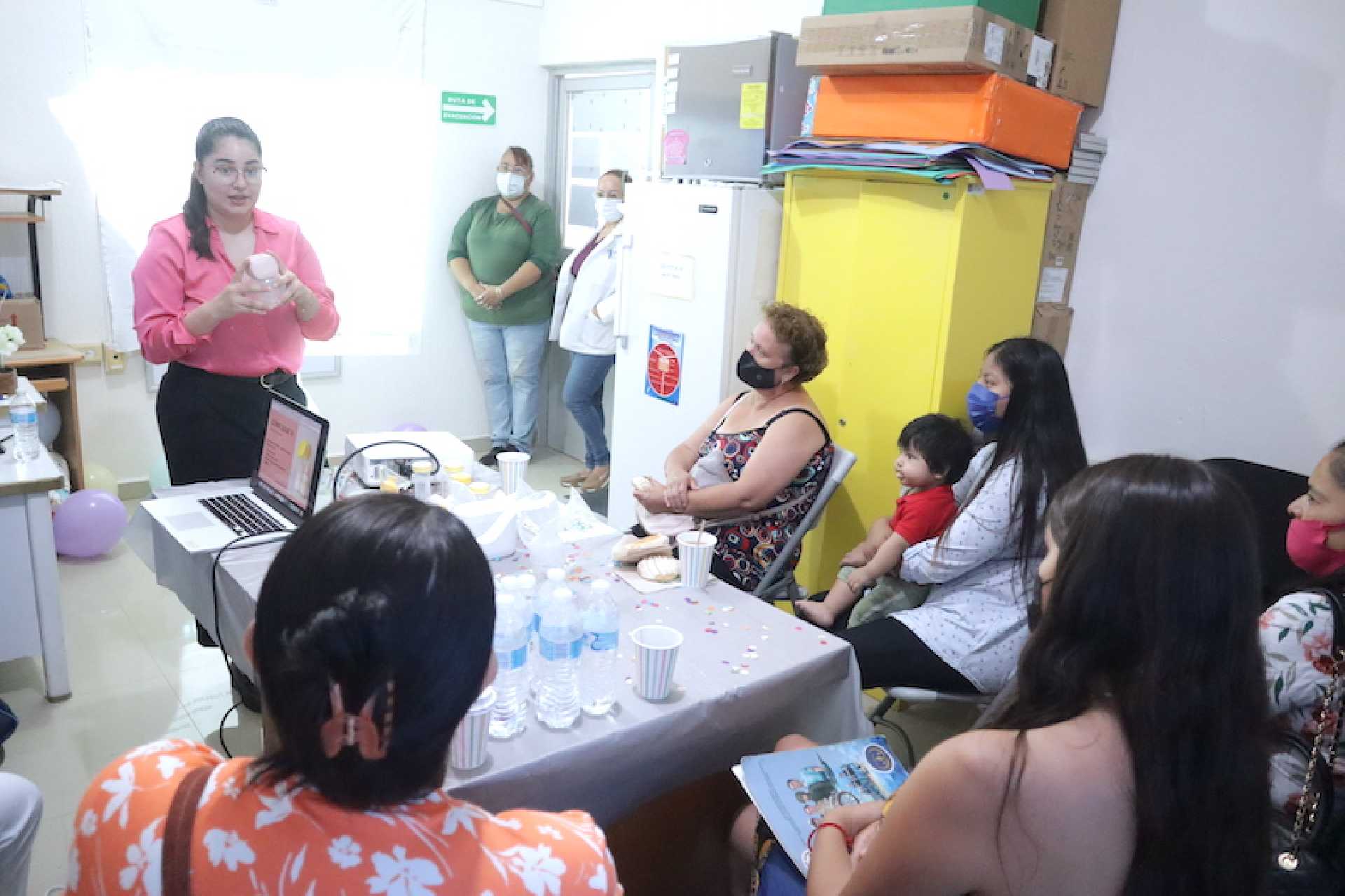 MEDIANTE CLUBES DE EMBARAZADAS FOMENTA SALUD ESTATAL SERVICIOS QUE REDUCEN RIESGOS DE MORTALIDAD MATERNA