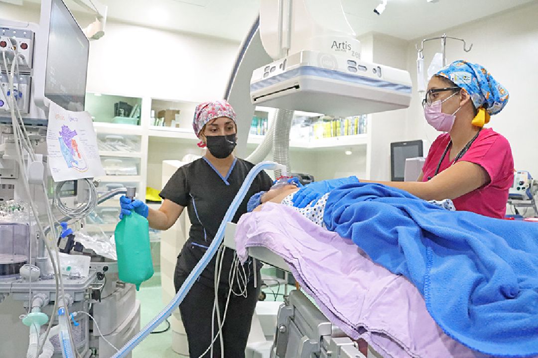 EFECTUARON CATETERISMOS PEDIÁTRICOS EN LA NUEVA UNIDAD DE HEMODINAMIA DEL HOSPITAL SALVATIERRA